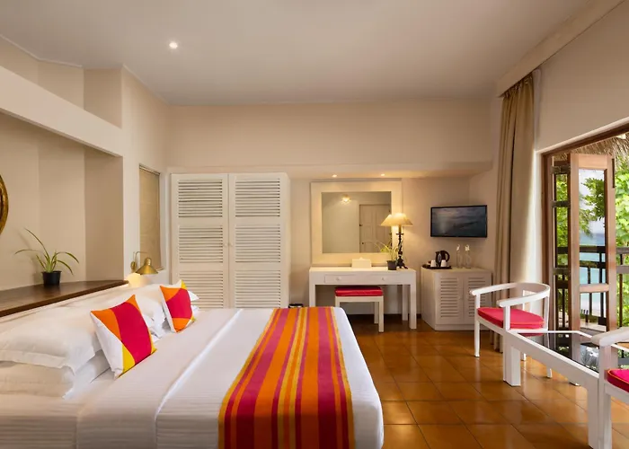 Adaaran Club Rannalhi Hotel Rannalhi Island