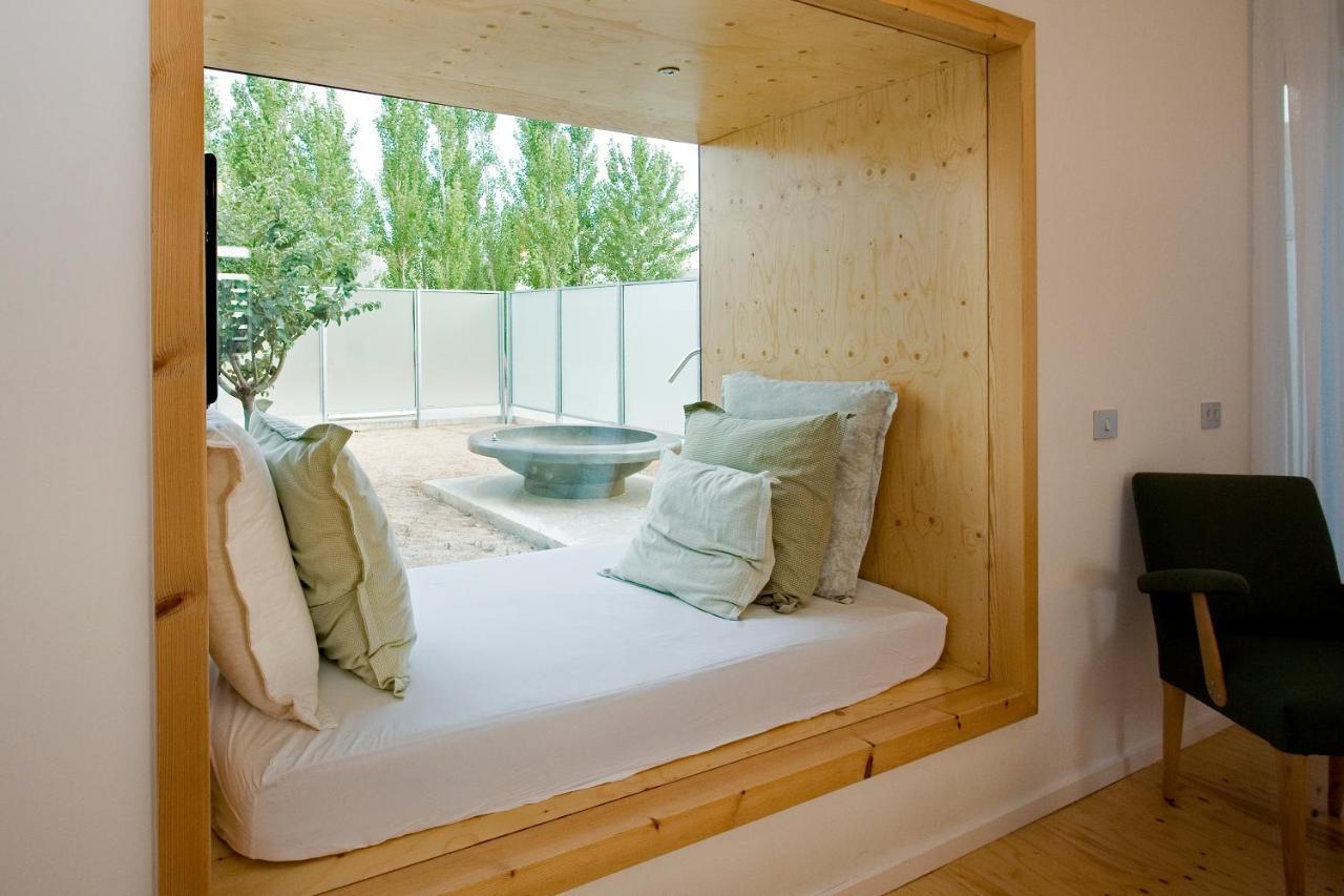 Suite With Private Patio and outdoor bathtub,684854508:JPEG