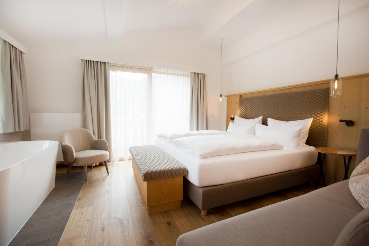 Deluxe Double Room Balcony