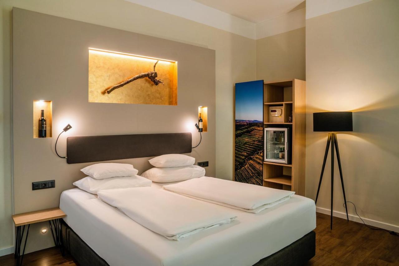 Design Double Room