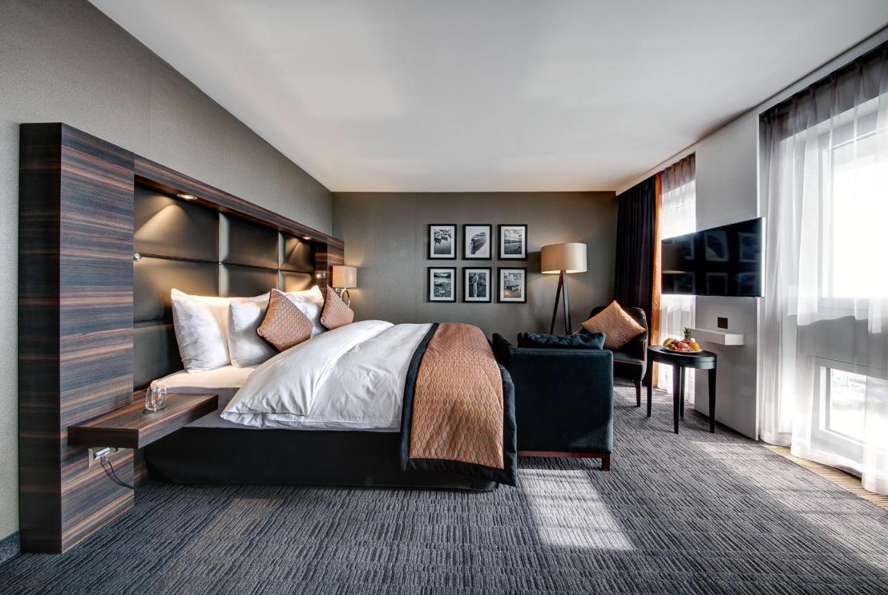 Superior Double Room Lake View