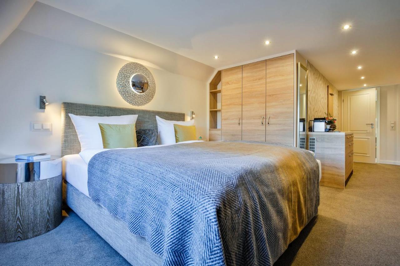 Standard Double Room,394928052:JPEG