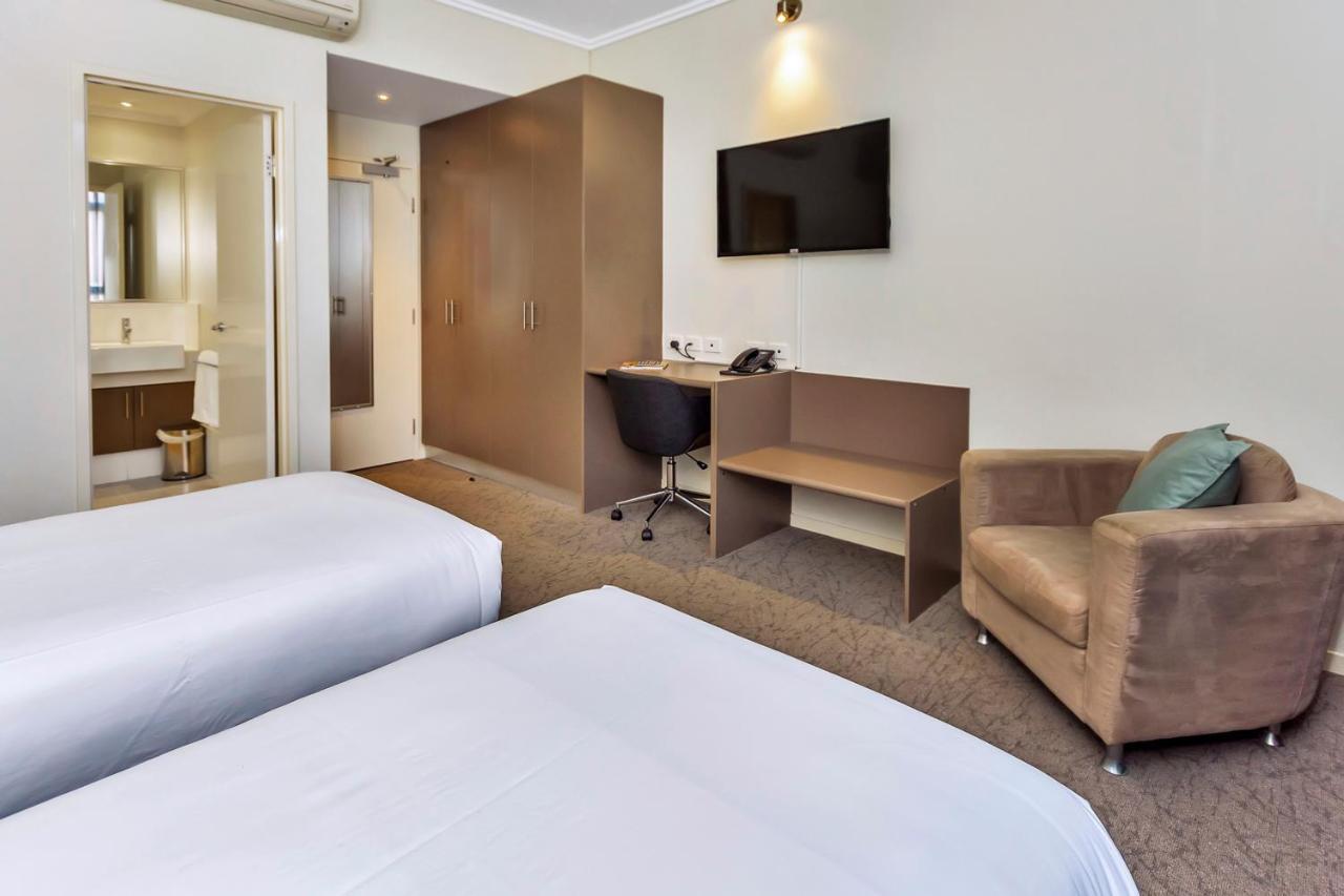 New Haus room,1016474278:JPEG