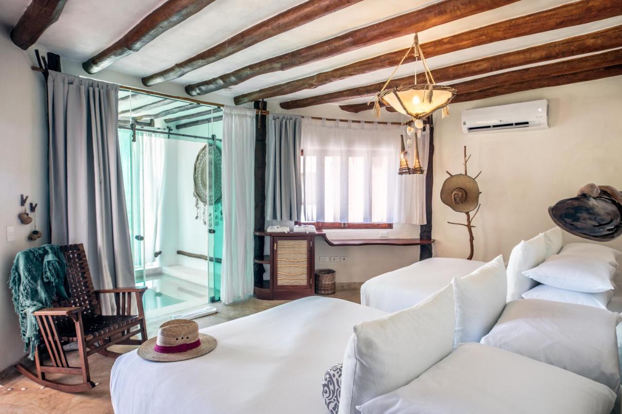 Bungalow Garden view,1018378282:JPEG