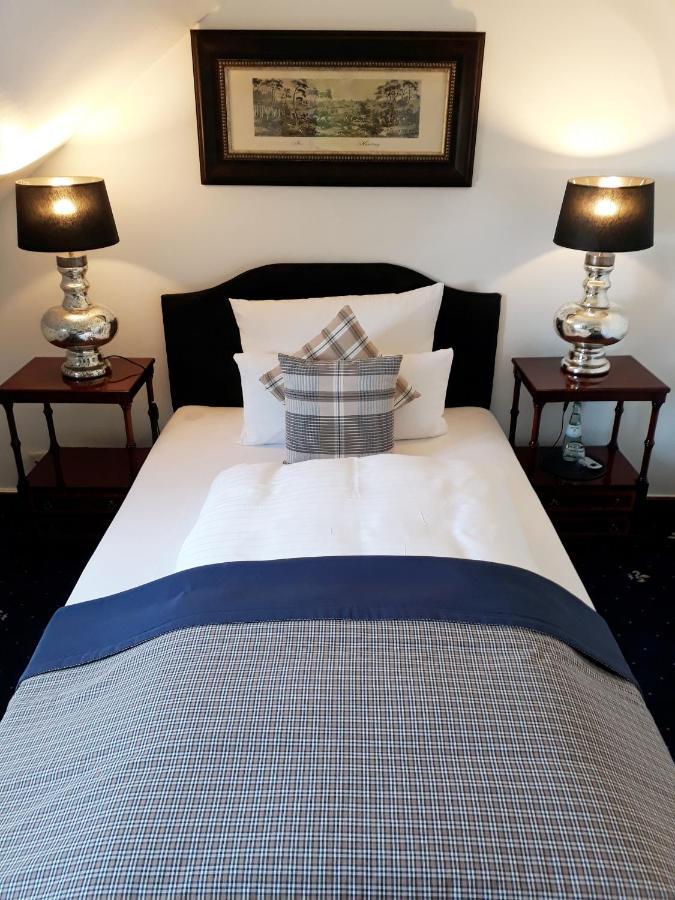 Standard Single Room,1774435743:JPEG