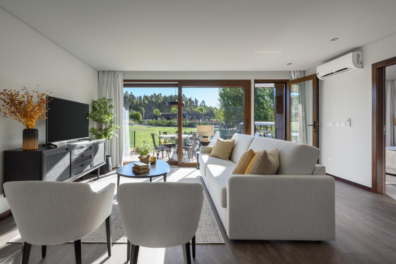 One-Bedroom Bungalow,1019830849:JPEG