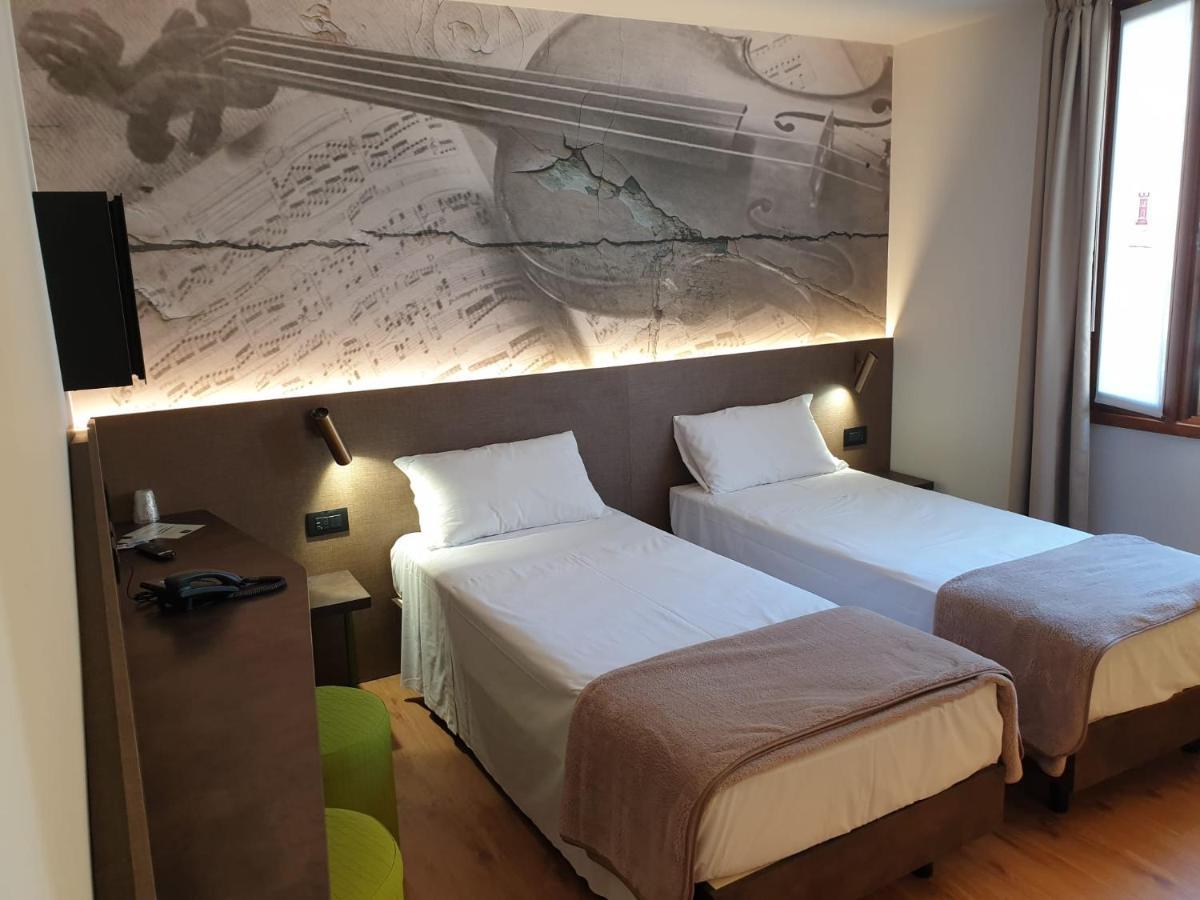 Double or Twin Room Private Spa Access