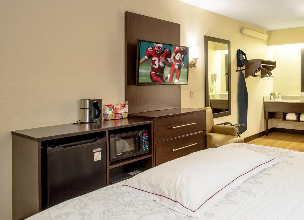 Premium Room with Two Double Beds Smoke Free (Upgraded Bedding & Snack),1210982926:JPEG