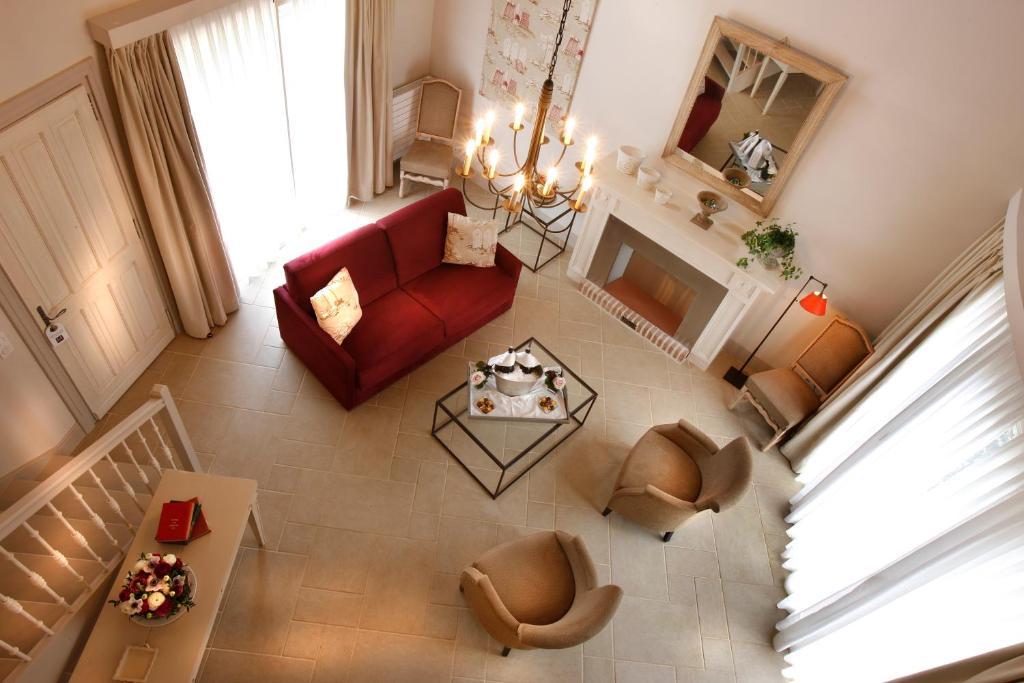 Manor Suite,10315089:JPEG