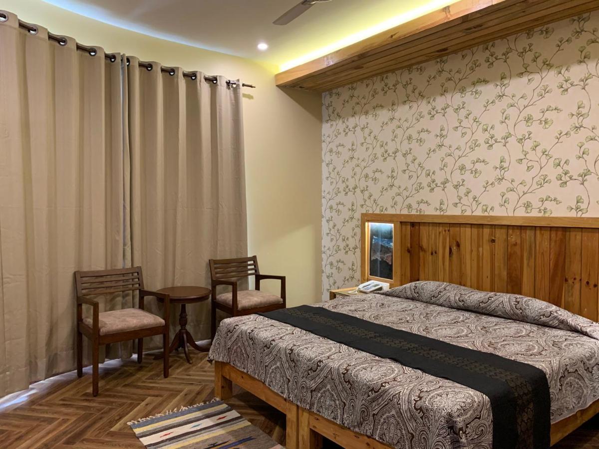 Super Deluxe Double Room