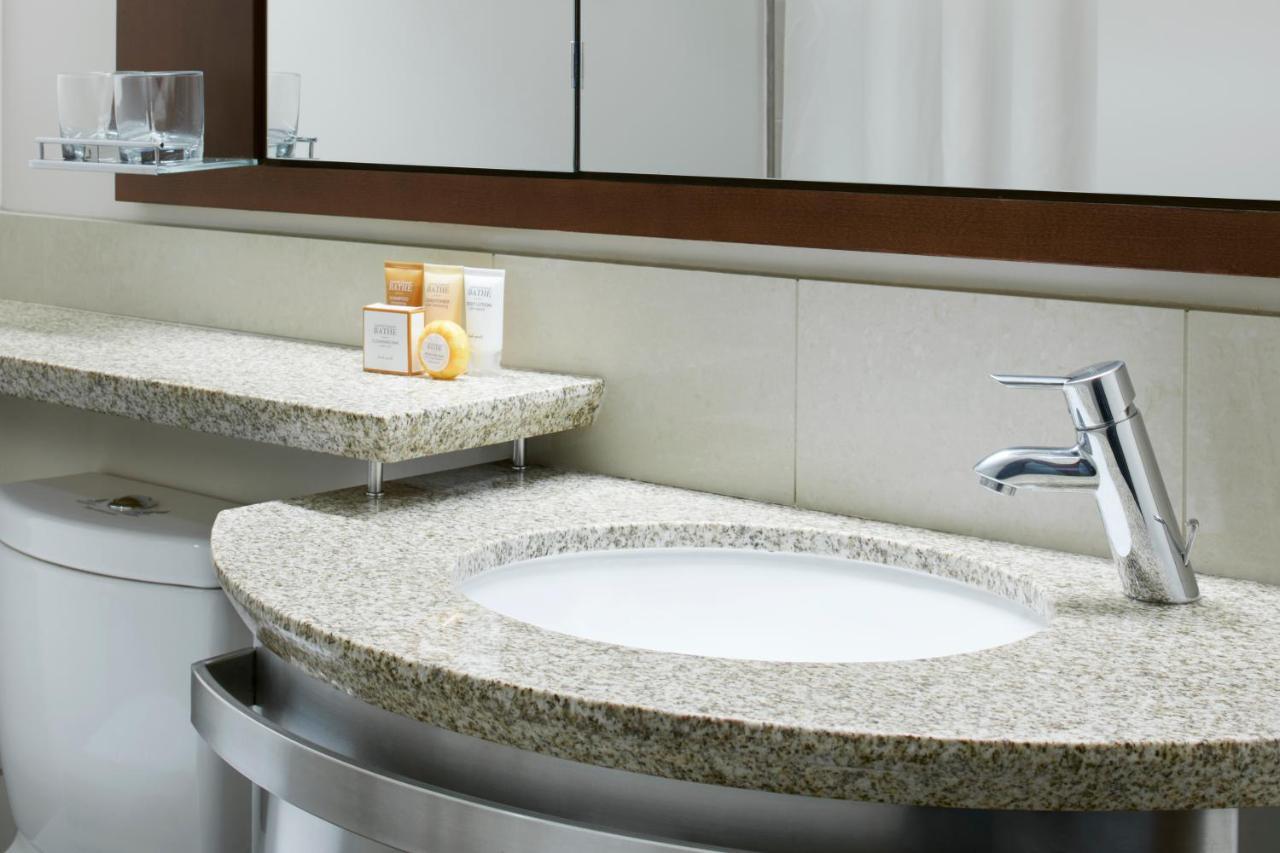 Club Room,1188767086:JPEG