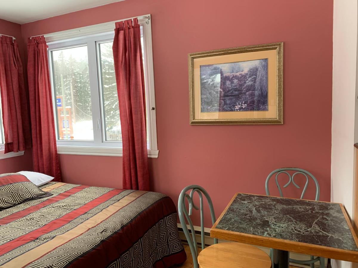 Double Room Single Bed