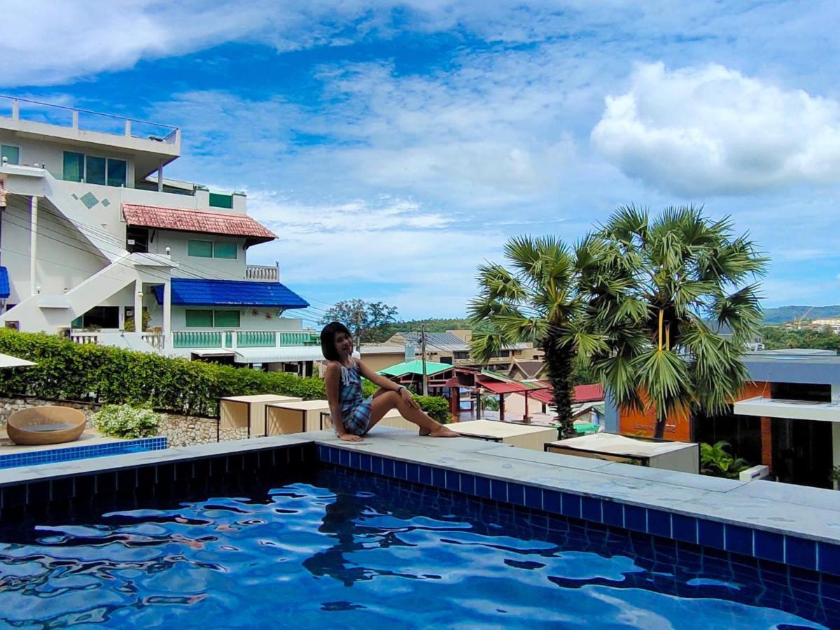 Grand Pool Access Double Room
