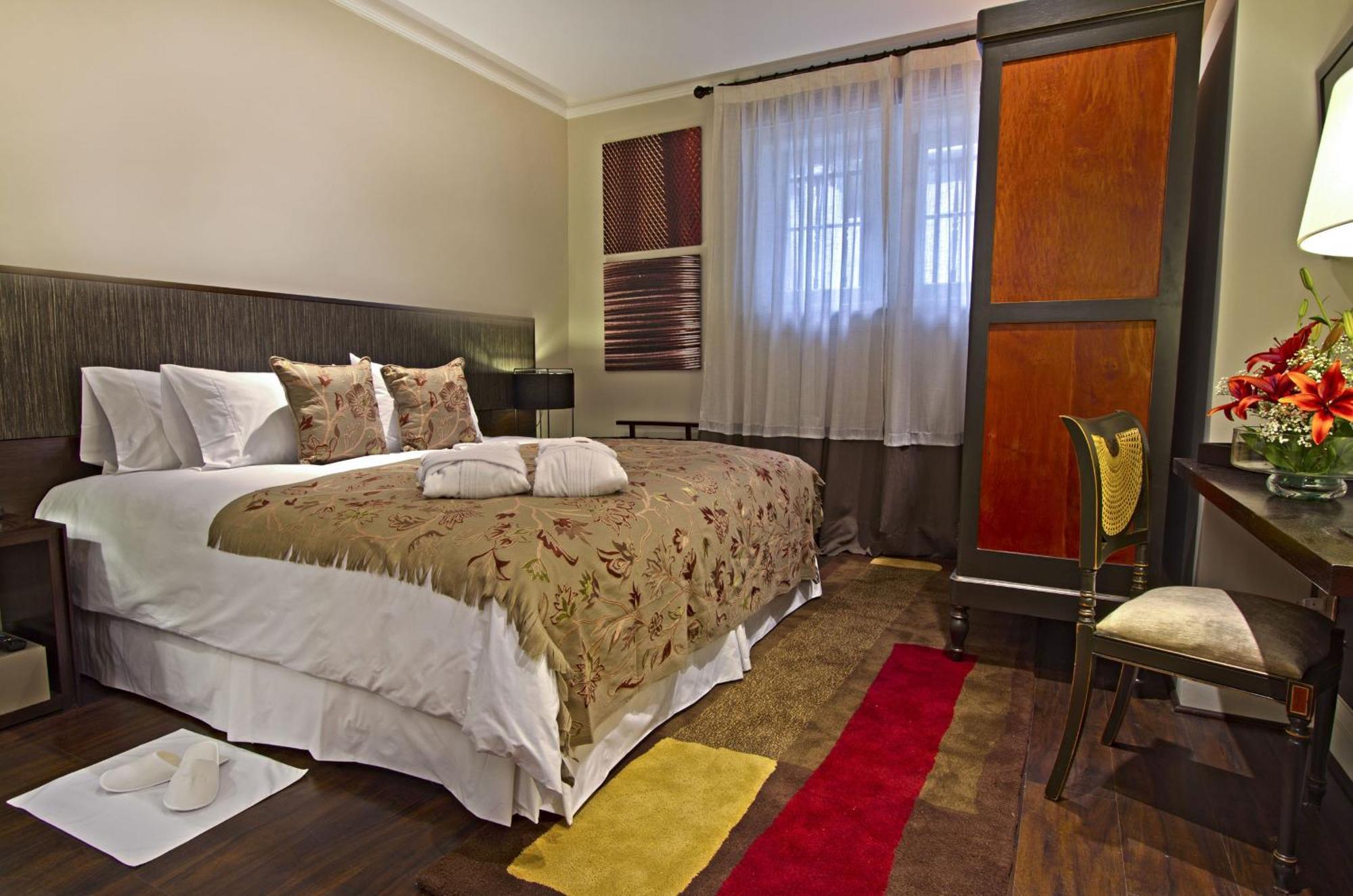 Standard Disability Access-Handicap Room