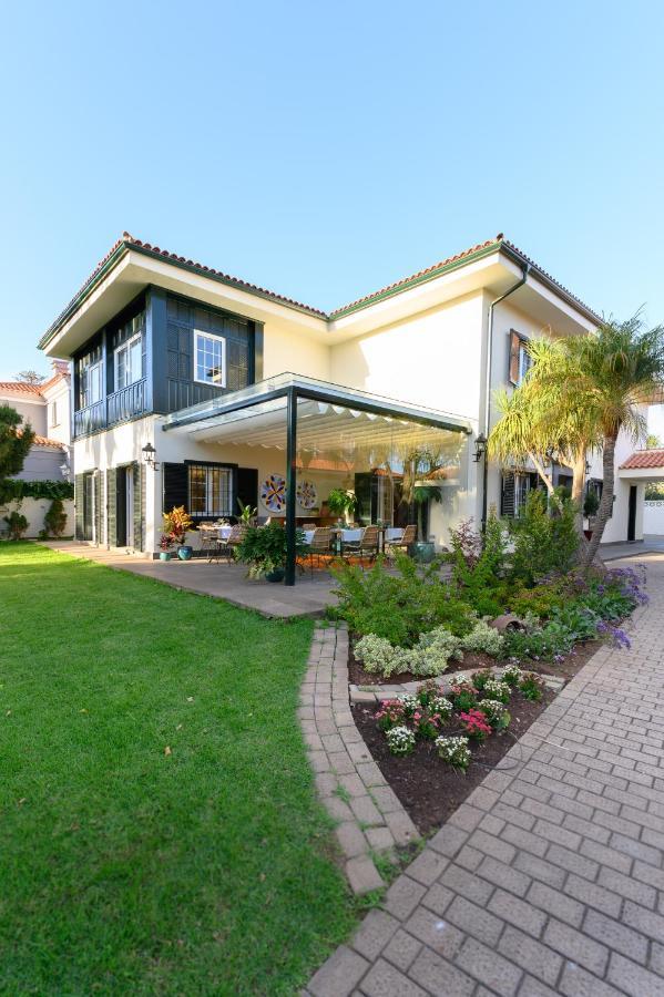 Suite,1058968207:JPEG