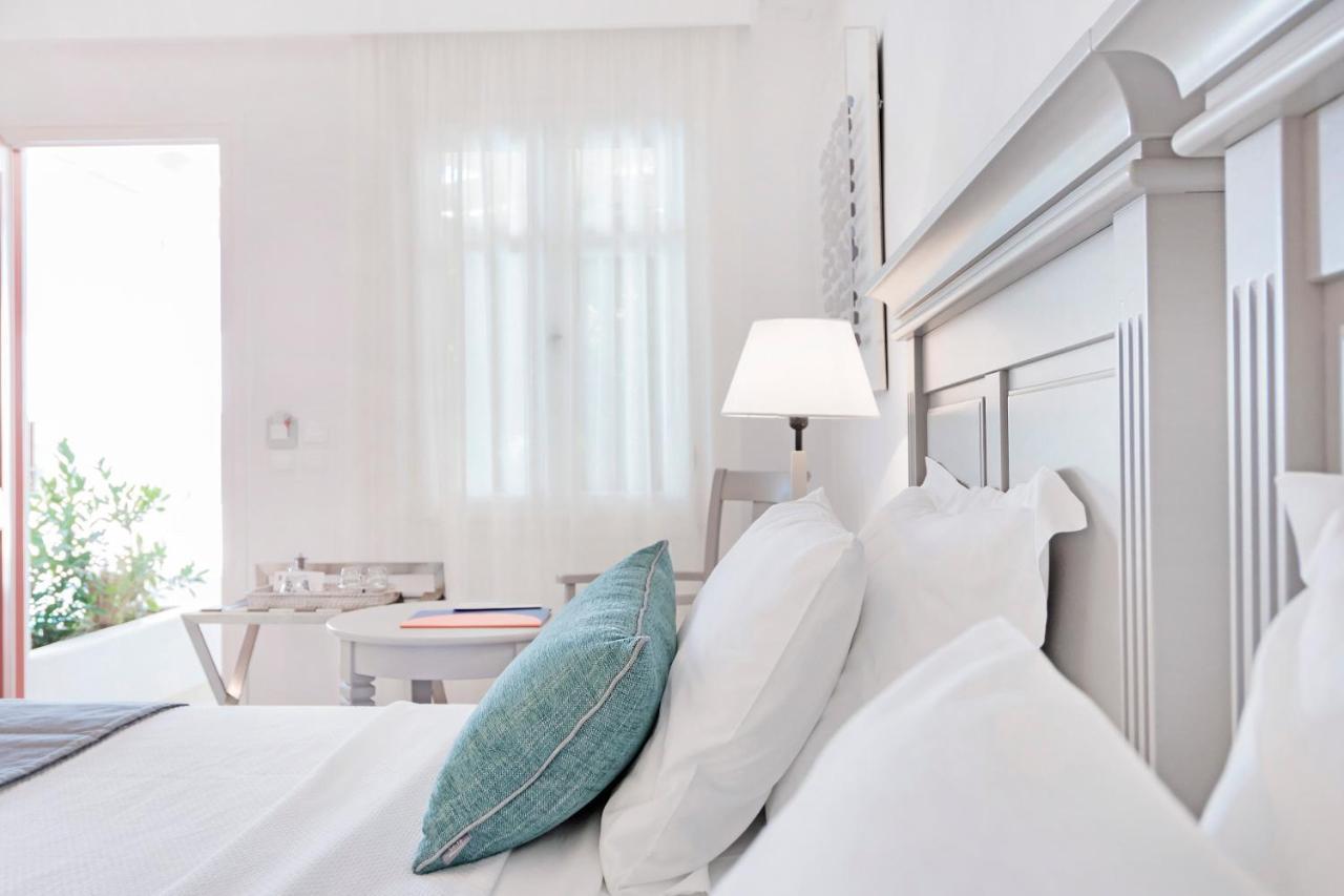 Standard Double Room with Pool View,1063292938:JPEG