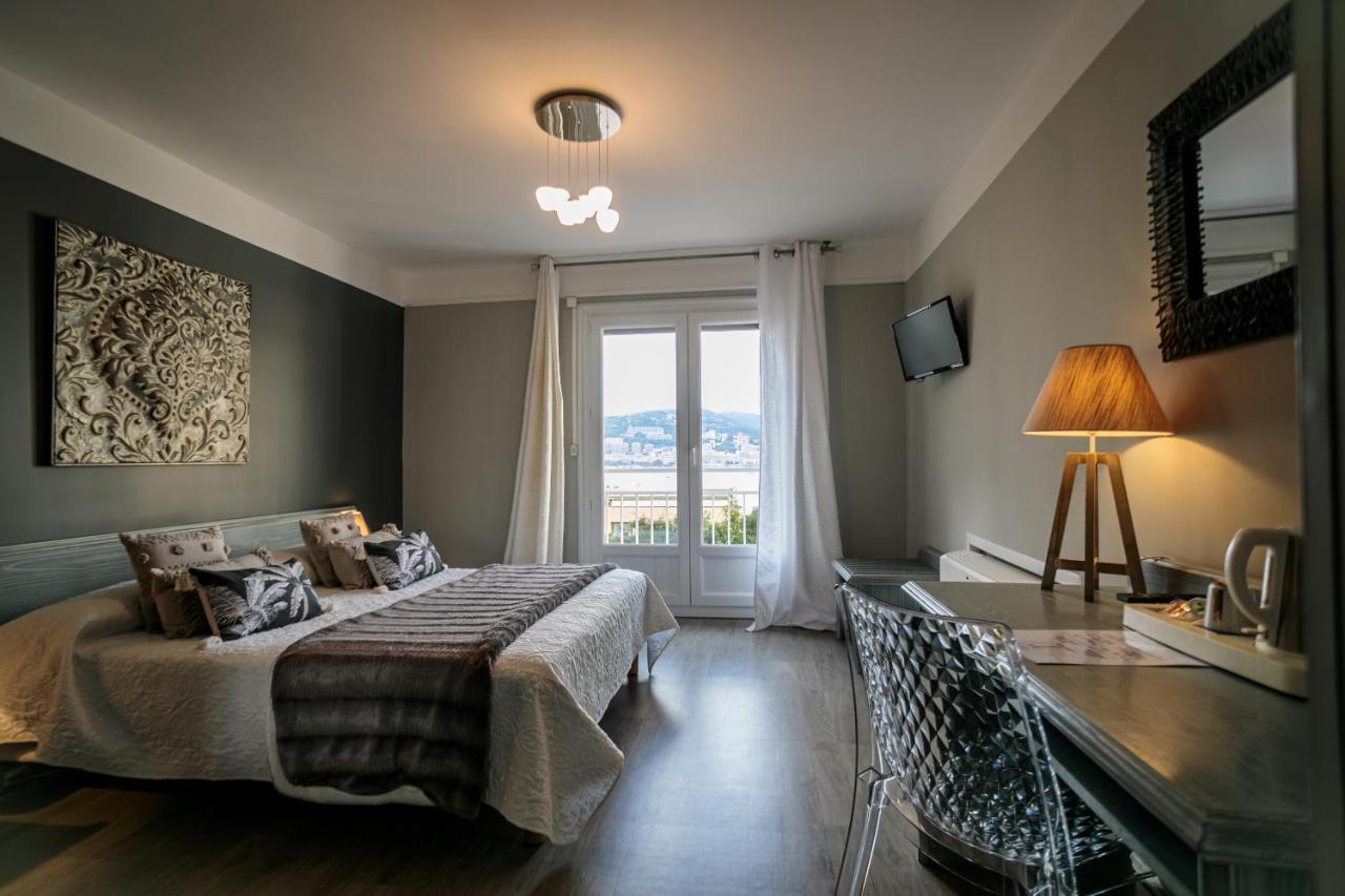 Comfort Double or Twin Room Sea View