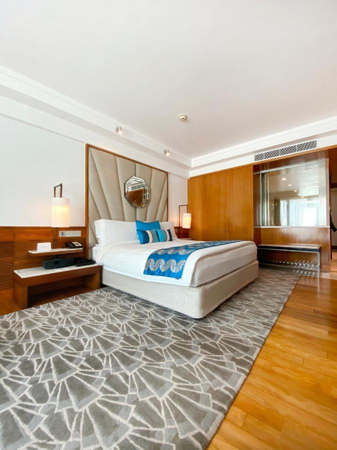 Premium King Room Sea View