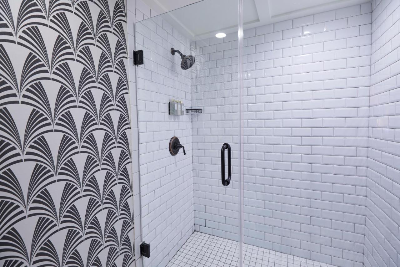 King Suite,1083456022:JPEG