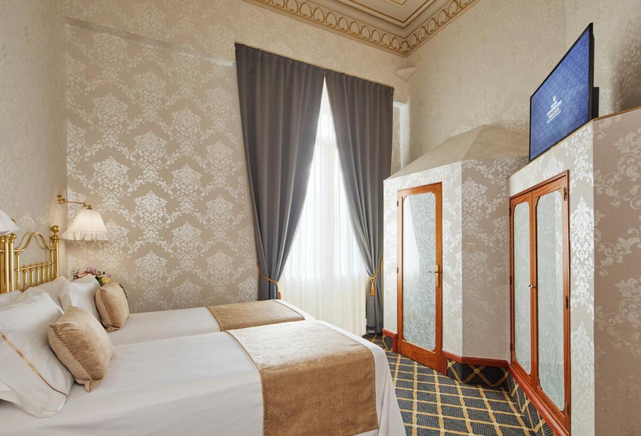 Suite View