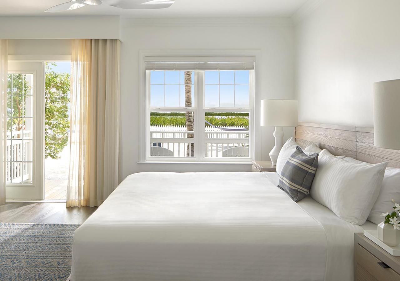 King Room Partial Water View