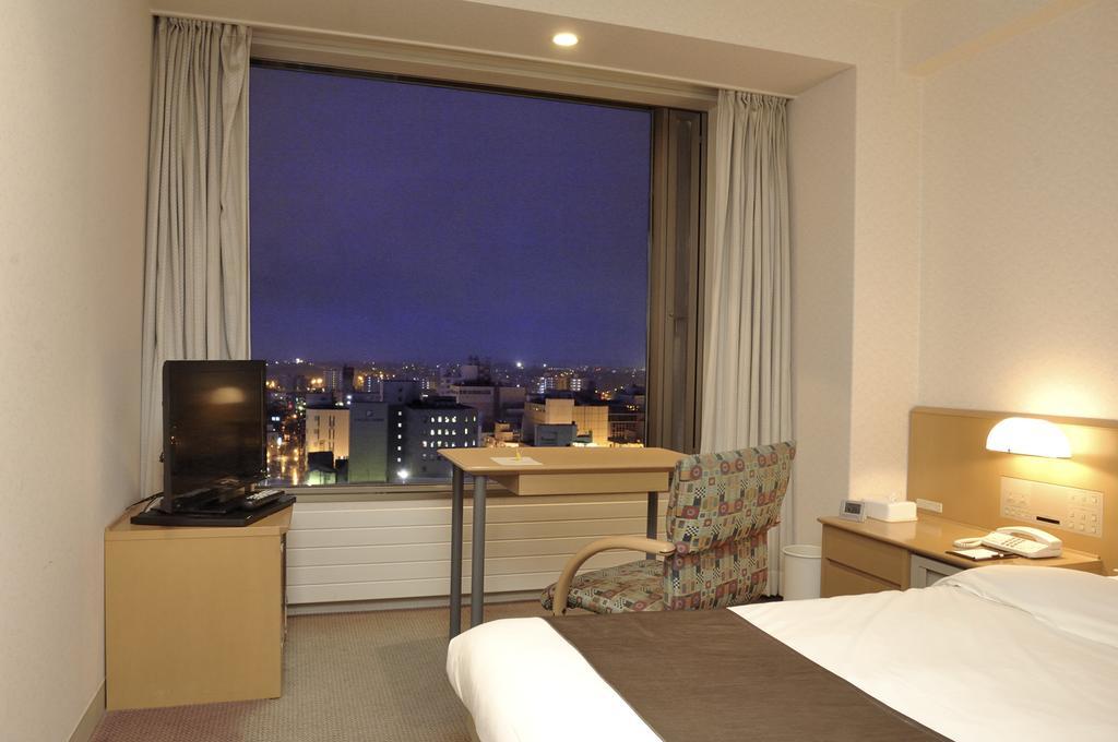 Single Room - Smoking,117074890:JPEG