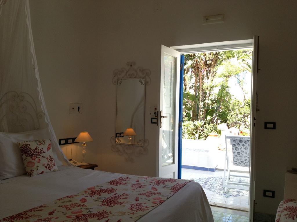 Classic Triple Room,1286699032:JPEG