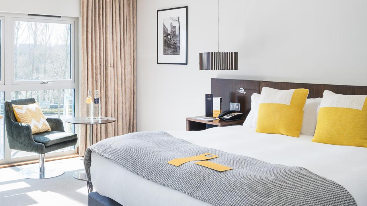 Premium King Room