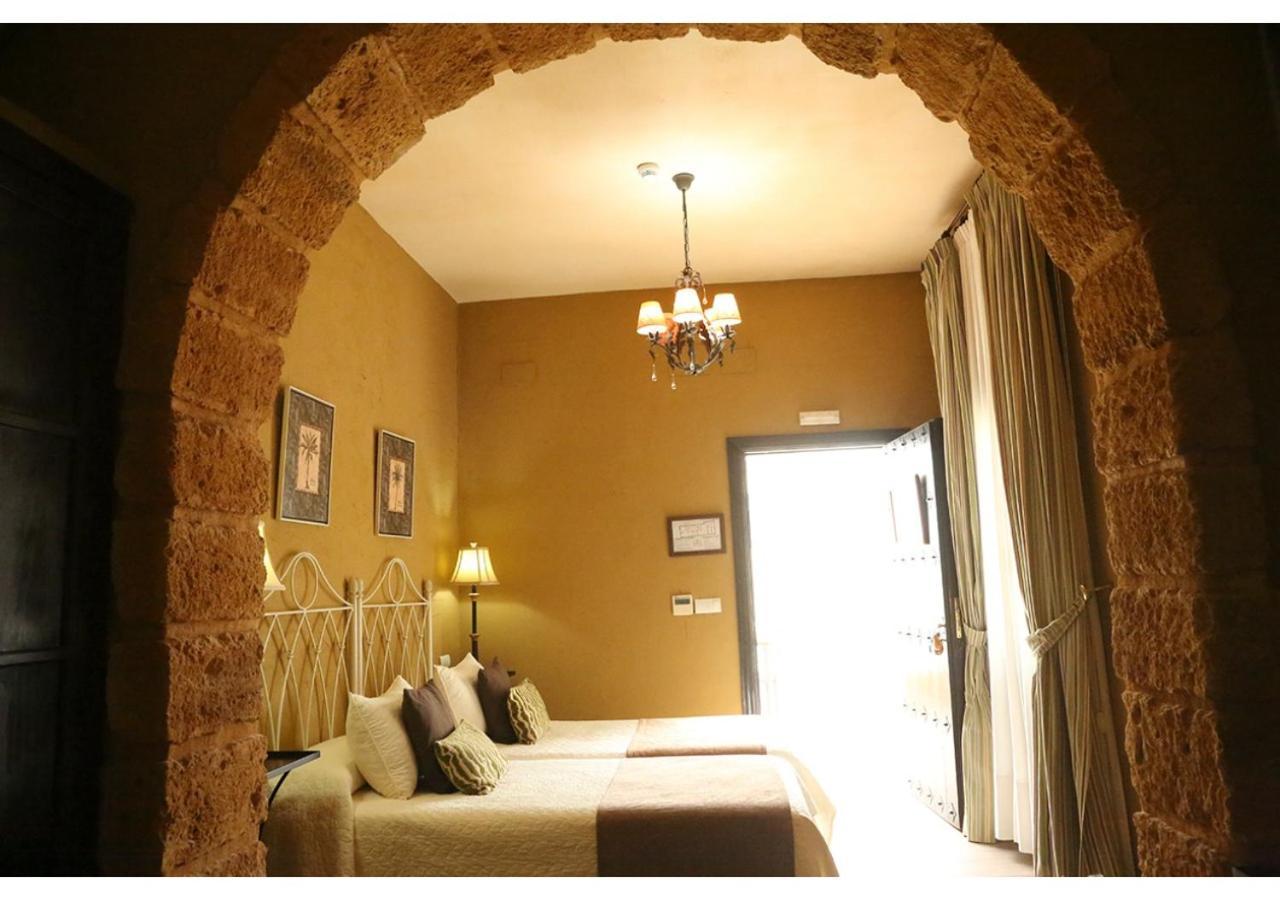 Standard Double Room,1103373174:JPEG