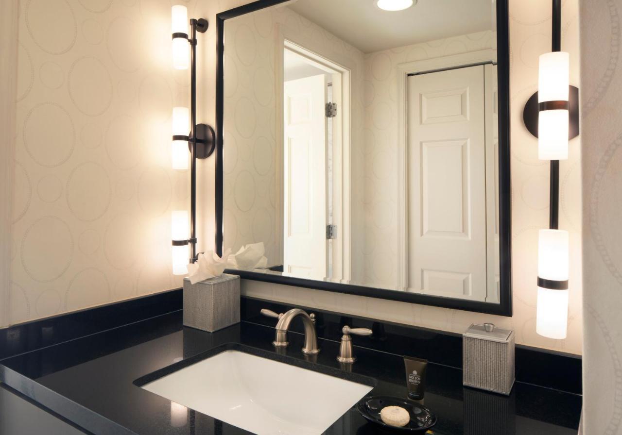 One-Bedroom Suite,1105429401:JPEG