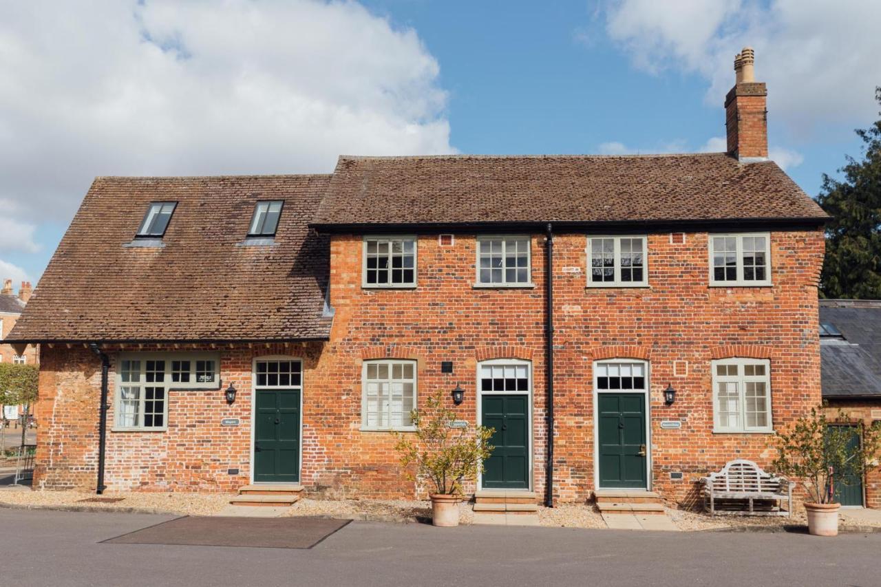 Deluxe Apartment,1109626593:JPEG