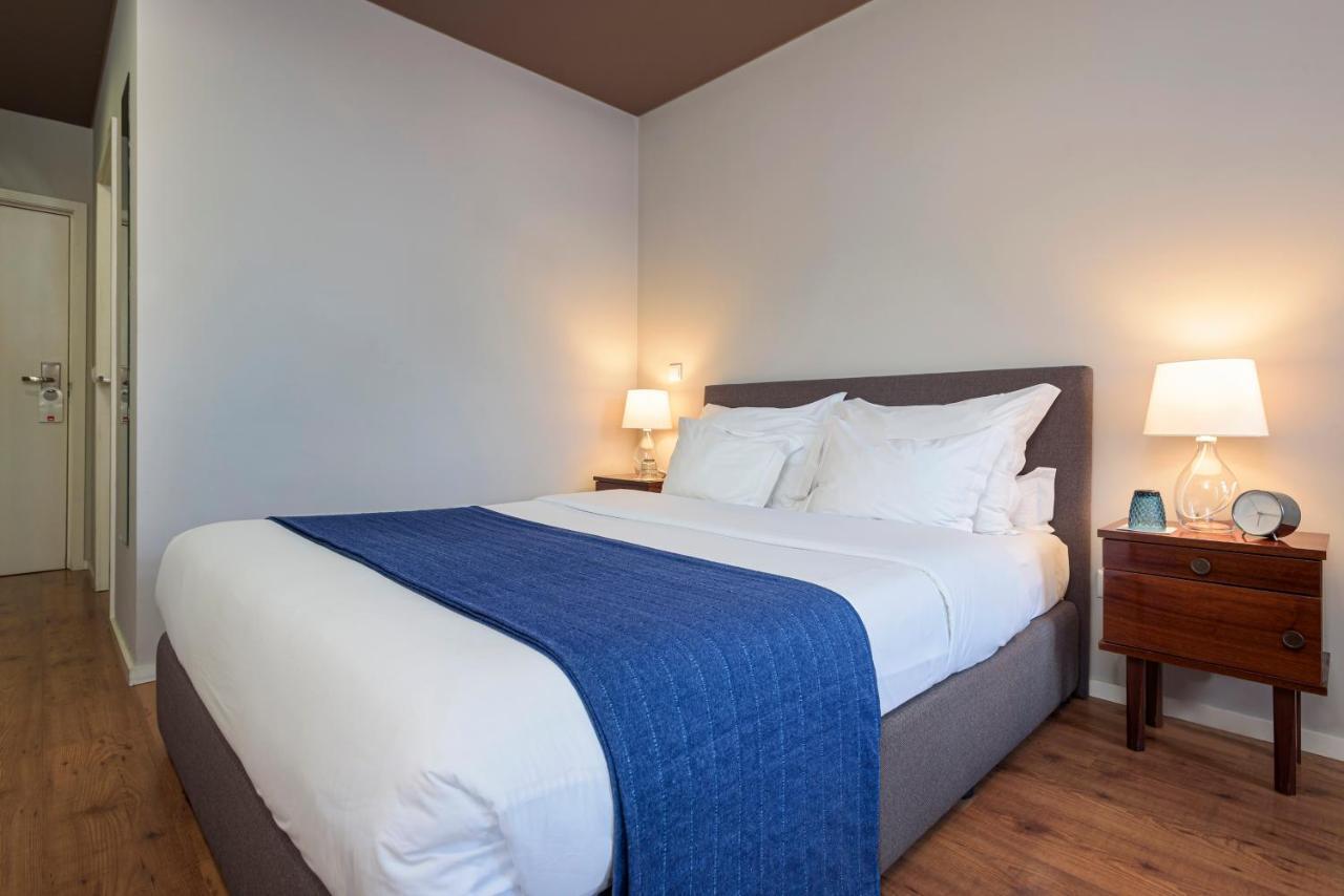 Deluxe Double Room,1111447113:JPEG