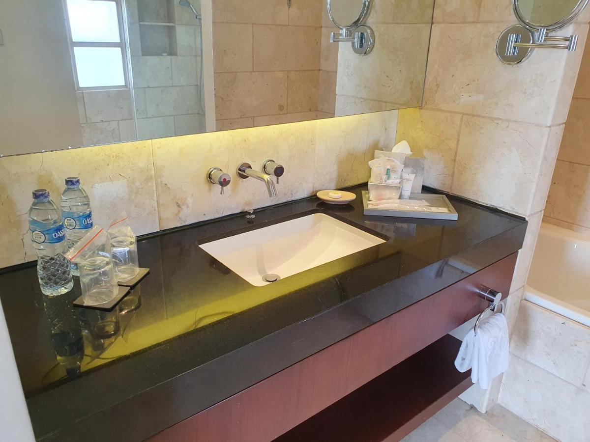 Mahakam Club Suite