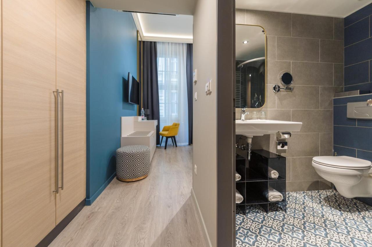 Deluxe Double or Twin Room,1113558021:JPEG