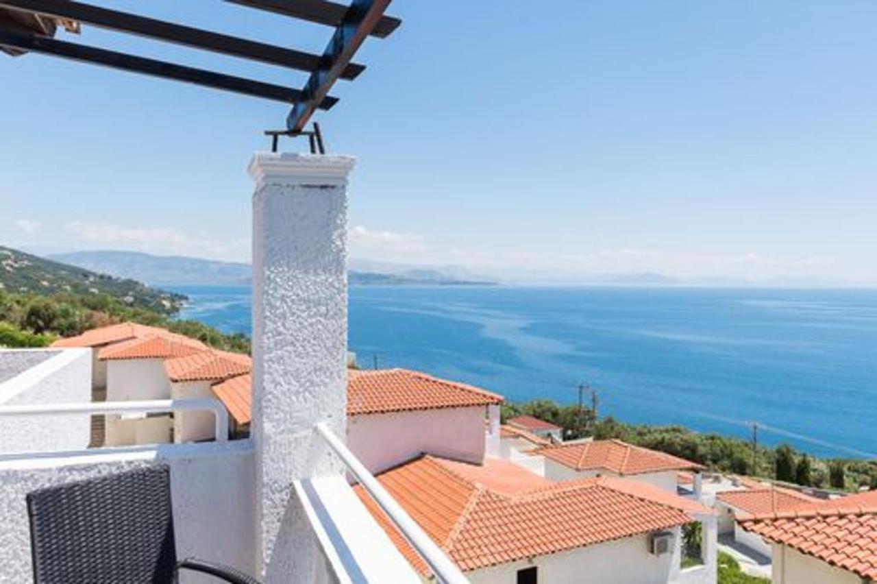 Superior Two-Bedroom Suite Sea View