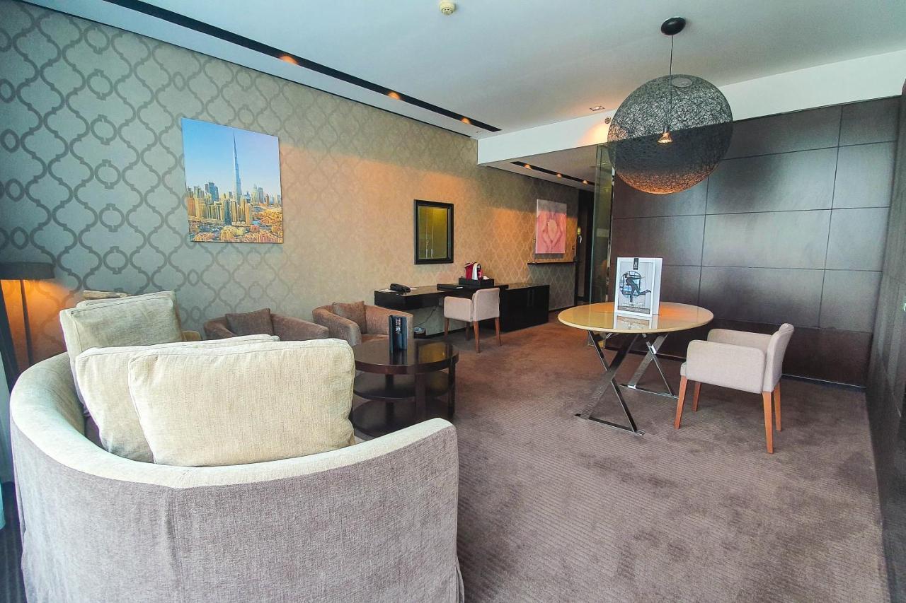Executive King Suite access to Executive lounge