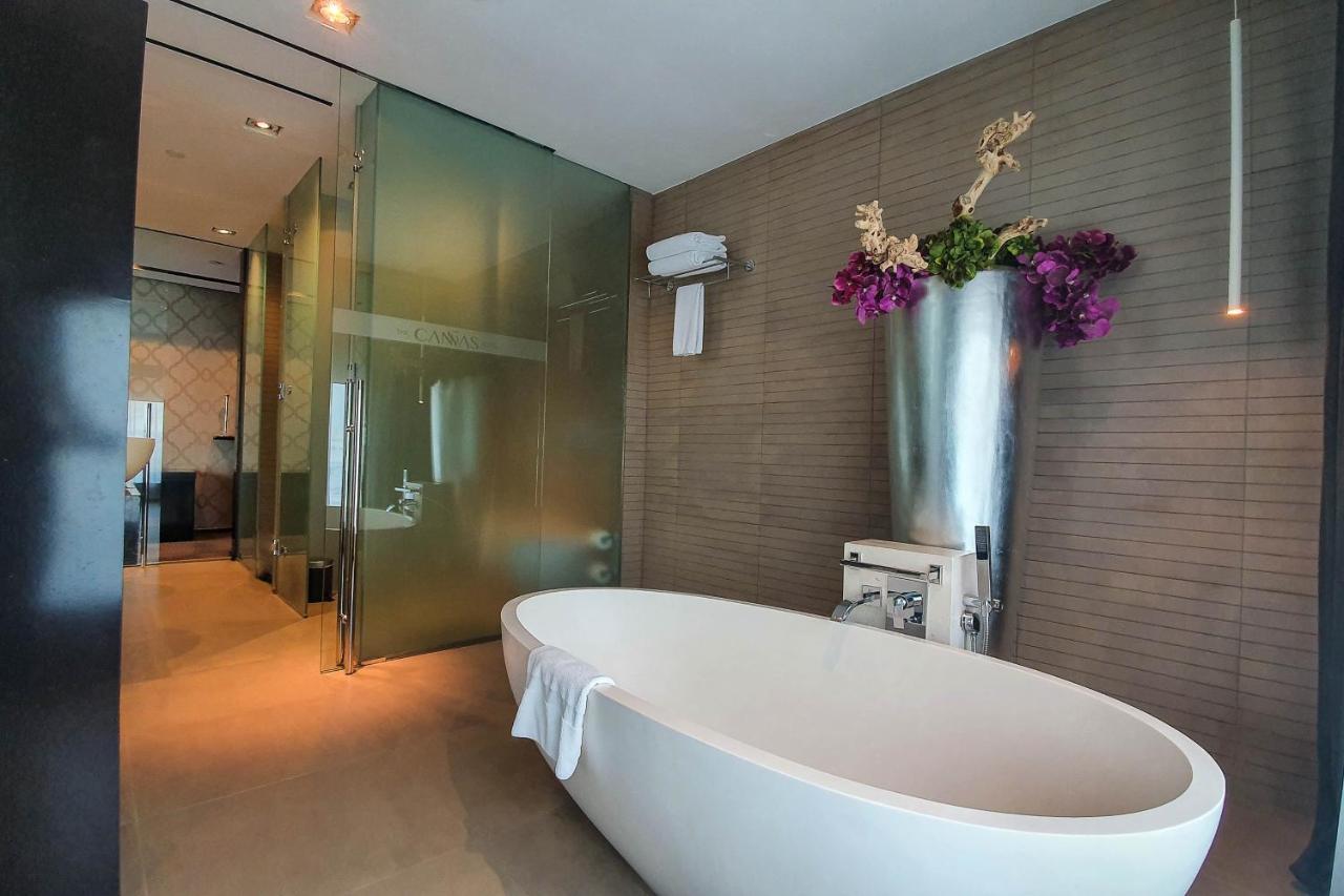 Executive King Suite access to Executive lounge