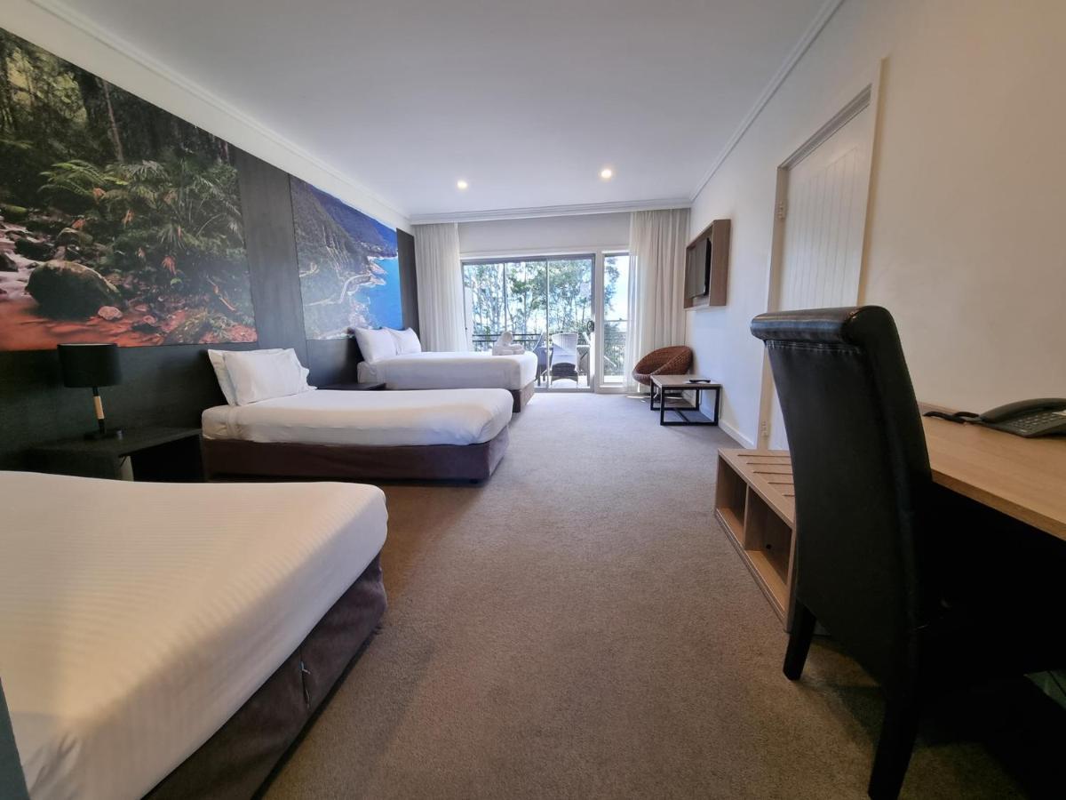 Superior Room with One King Bed and One Double Bed and Balcony