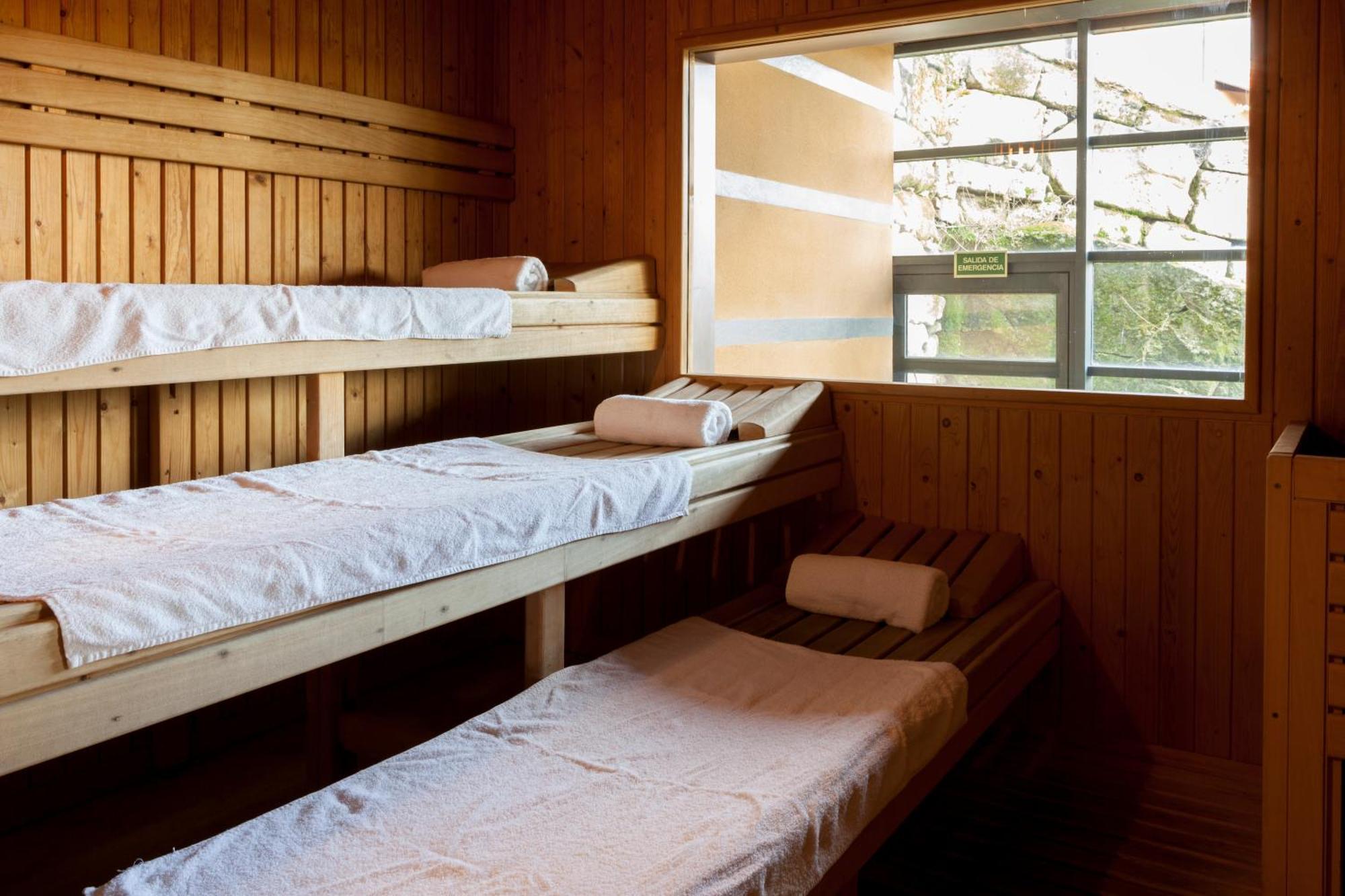 Deluxe Double or Twin Room Spa Access