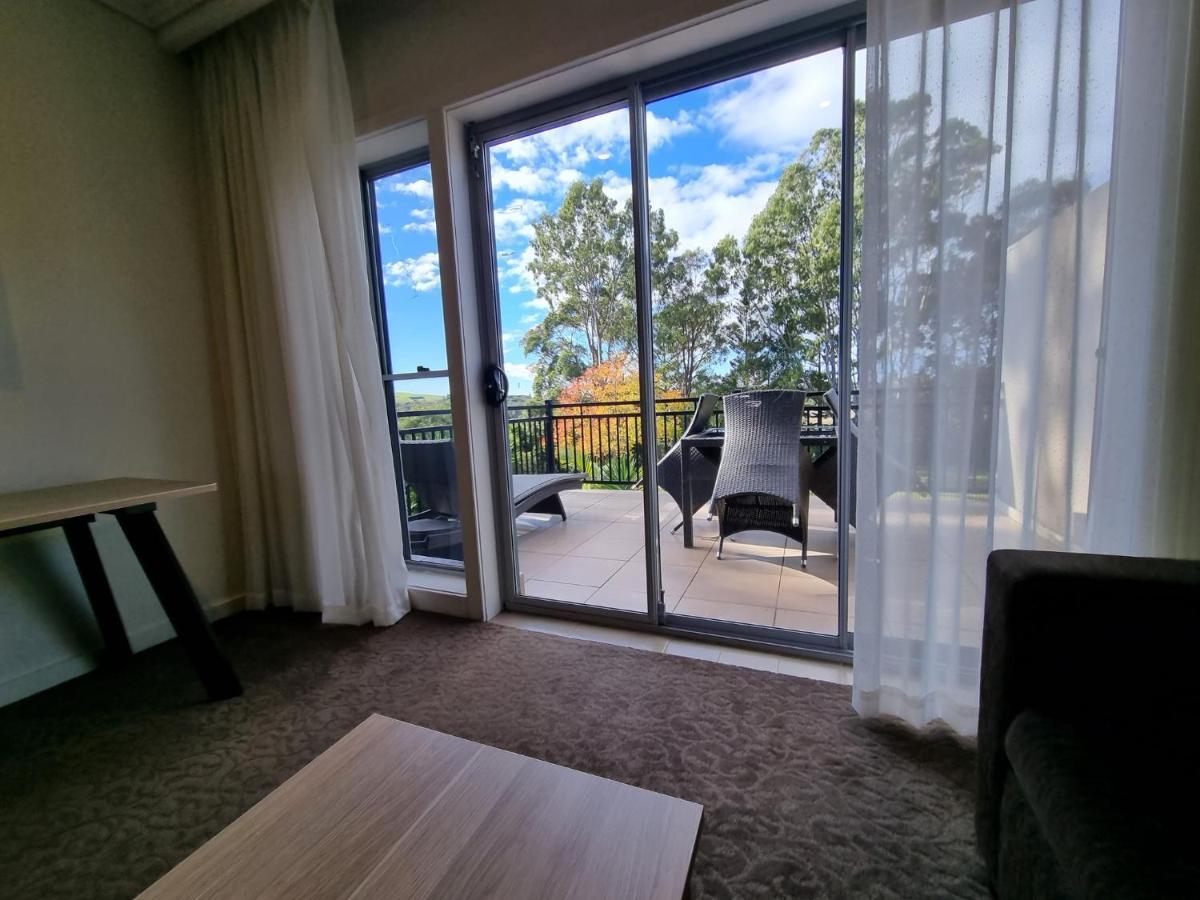 Superior King Room Balcony