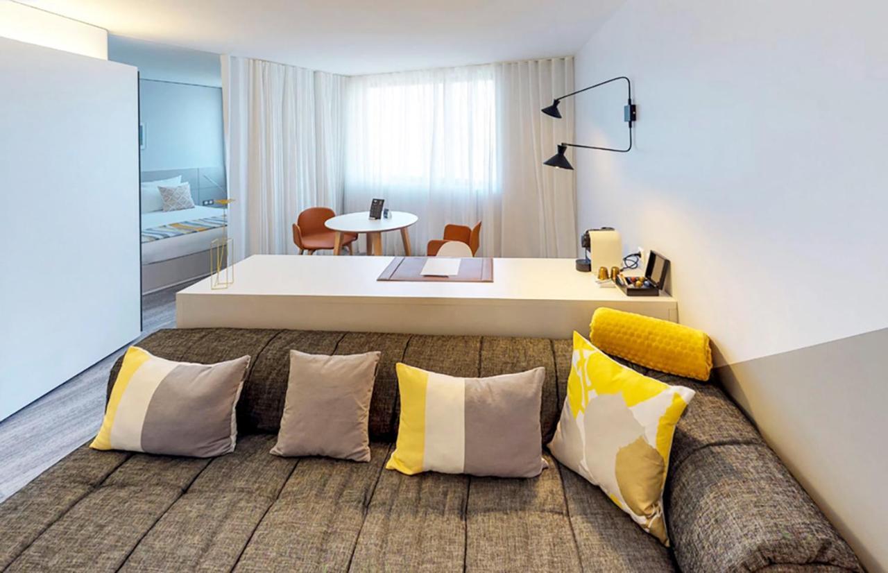 Deluxe Queen Suite,1545726928:JPEG