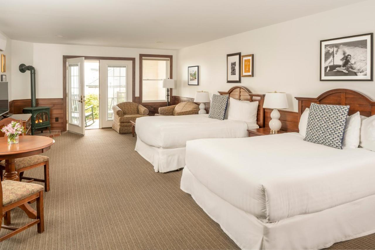Woodlandview Lodge Room Two Queen Beds