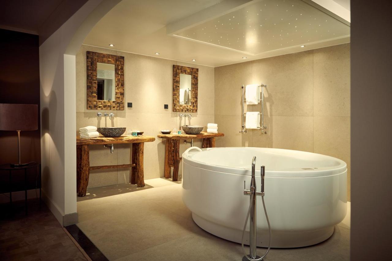 Suite with Sauna,1126518090:JPEG