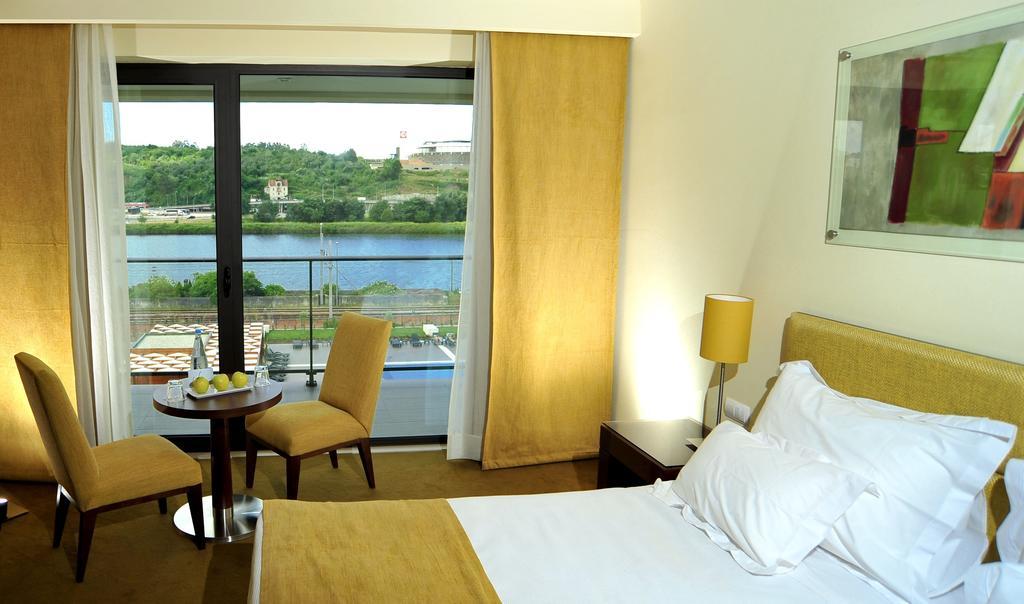 Superior Double Room Pool View,1643759700:JPEG