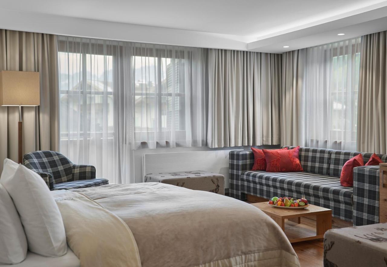 Junior Suite with Balcony,1127099841:JPEG