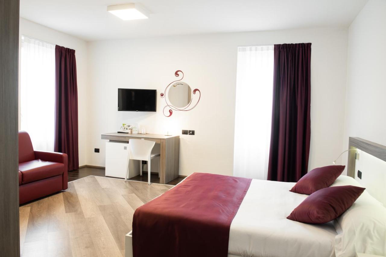 Superior Double Room,1128574863:JPEG