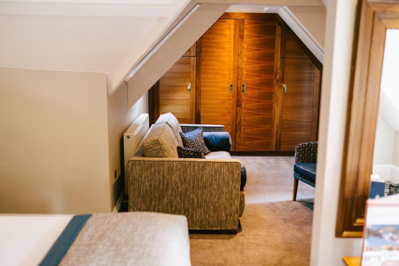 Noble Suite