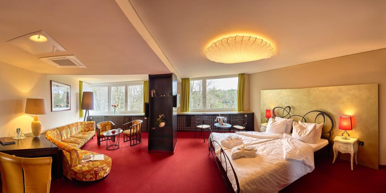 Junior Suite Mountain View