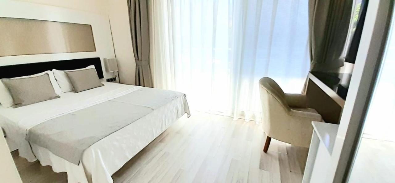 Room City View