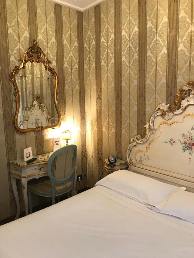 Classic Double or Twin Room